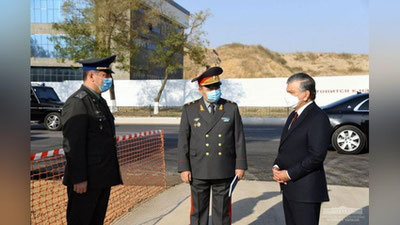 Изрображение 'Шавкат Мирзиёев ознакомился с ходом строительства Академии СГБ (фото)'