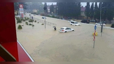 'Sochi suvostida qoldi (Video)'ning rasmi