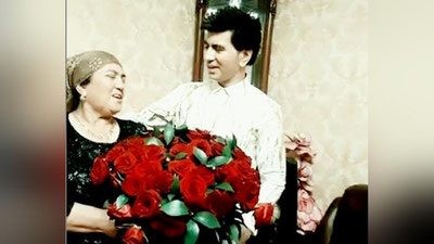 'Xonanda Sardor Mamadaliening onasi yangi yil arafasida vafot etdi'ning rasmi