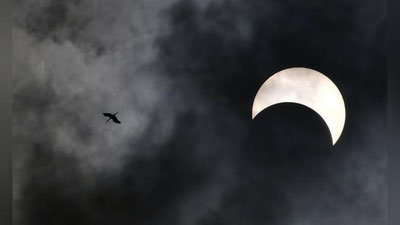'Kecha Quyosh tutilishini kuzata olmadingizmi? Hozir sizda imkoniyat bor! (foto)'ning rasmi