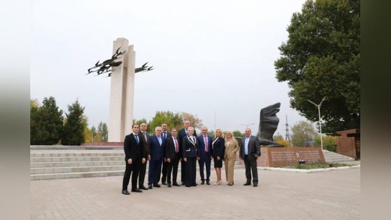 Изрображение 'Глава правительства Дагестана побывал с рабочей поездкой в Узбекистане'