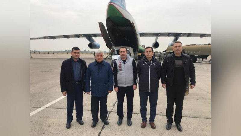 Изрображение 'ГРУППА МИНЗДРАВА ВЫЛЕТЕЛА В РОССИЮ ДЛЯ ОКАЗАНИЯ ПОМОЩИ'