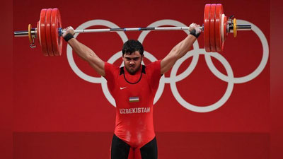 'Акбар Жўраев “Йилнинг энг яхши спортчи – талабаси” дея эътироф этилди'ning rasmi