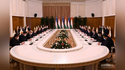 Изрображение 'Рахмон: "Таджикистан дорожит достигнутым уровнем взаимодействия с Узбекистаном"'