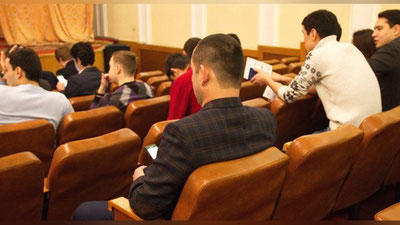 'TIV Rossiyada tahsil oluvchi talabalarni ogohlantirmoqda'ning rasmi