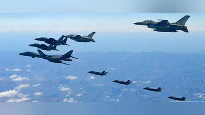 'АҚШ ва Жанубий Корея қўшма ҳарбий машғулотларни бошлади'ning rasmi