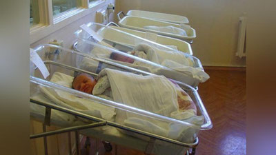 'Andijonda 23 yoshli kelin 4 nafar egizakni dunyoga keltirdi (video)'ning rasmi