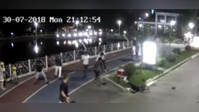 'Toshkentda kollej o`quvchilari o`zlaridan 10 yosh katta fuqaroni pichoqlagan  (video)'ning rasmi