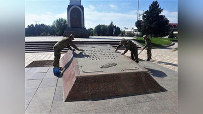 Изрображение 'ВОЕННОСЛУЖАЩИЕ ВЫШЛИ НА АКЦИЮ БЛАГОУСТРОЙСТВА КЛАДБИЩ И ЗАХОРОНЕНИЙ (ФОТО)'