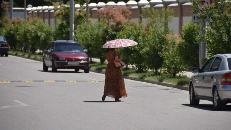 '"Ўзгидромет" ҳарорат кескин кўтарилиб кетиши ҳақида шошилинч ахборот эълон қилди'ning rasmi