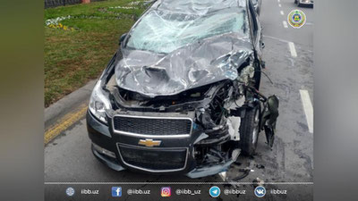 Изрображение 'В Ташкенте столкнулись "Ласетти" и "Нексия": пострадал один из водителей'