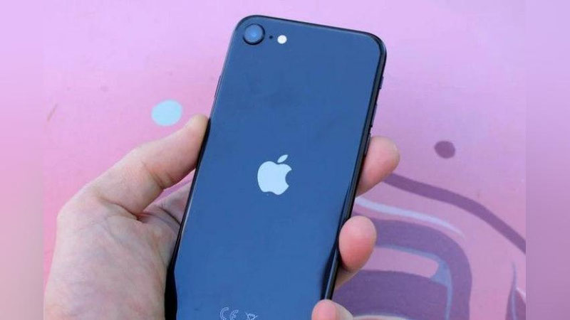 'Apple iPhone SE телефонига суратни янада сифатли қайта ишлаш имконини берадиган процессор ўрнатди'ning rasmi