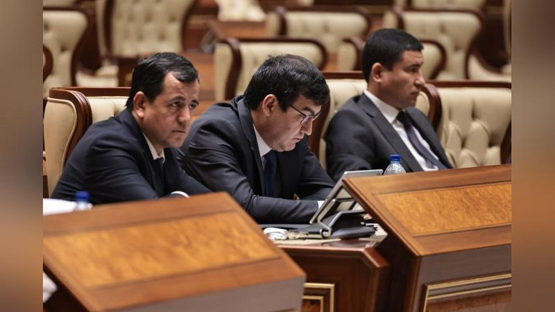 Изрображение 'Сенат одобрил ратификацию Договора между Узбекистаном и Казахстаном о союзнических отношениях'