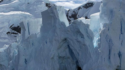 Изрображение 'ОТ АНТАРКТИДЫ ОТКОЛОЛСЯ АЙСБЕРГ РАЗМЕРОМ С ЭСТОНИЮ'