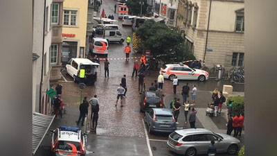 Изрображение 'МУЖЧИНА С БЕНЗОПИЛОЙ НАПАЛ НА ЛЮДЕЙ В ШВЕЙЦАРИИ'