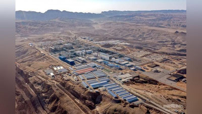 Изрображение 'В Сурхандарье строится крупный газохимический комплекс: Президент ознакомился с проектом'