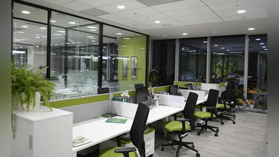 'Тошкент ҳокимлиги ташкилот раҳбарларидан ходимларга ишдан вақтлироқ жавоб беришларини сўрамоқда'ning rasmi