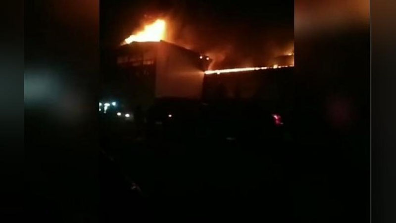 'Andijonda yong`inni o`chirish vaqtida ikkita jasad topildi'ning rasmi