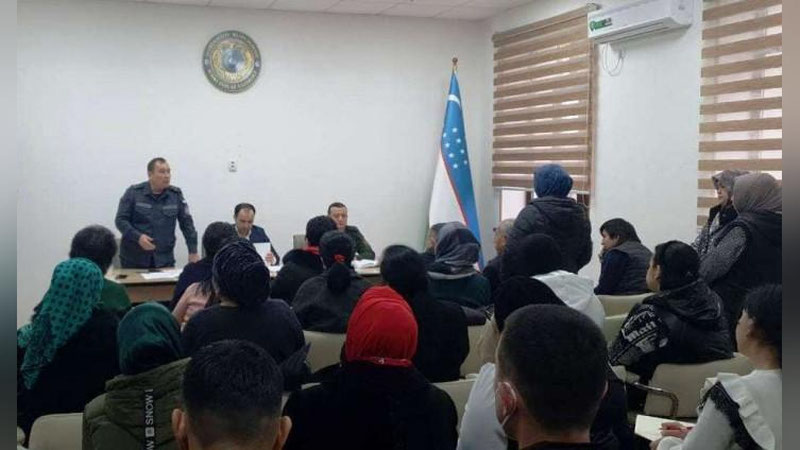 Изрображение 'В Шайхантахурском районе 4 женщины незаконно преподавали, используя религиозную литературу'