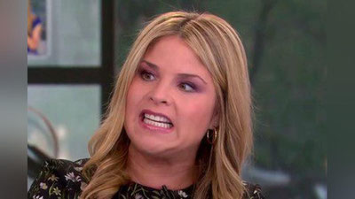 'Sobiq AQSh prezidentining qizi Oq uyda arvoh ko`rganini tasdiqladi 'ning rasmi