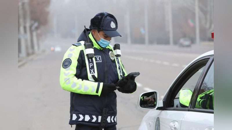 'Deputatlar "Yo`l harakatini tashkil etish to`g`risida"gi yangi qonunni birinchi o`qishda qabul qilishdi'ning rasmi