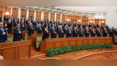 'Сенат ялпи мажлиси тўғридан-тўғри эфирга узатилади (тузатиш)'ning rasmi