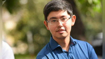 'Qirg`izistonning sobiq prezidenti Almazbek Atambaevning o`g`li mamlakatni tark etdi'ning rasmi