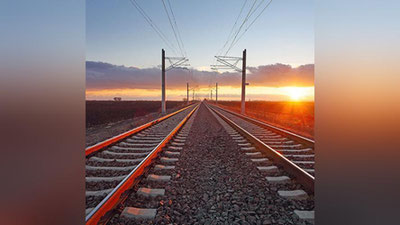 'Tojikiston va O`zbekiston Panjikentni Samarqand temir yo`llari bilan bog`lash imkoniyatini ko`rib chiqmoqda'ning rasmi