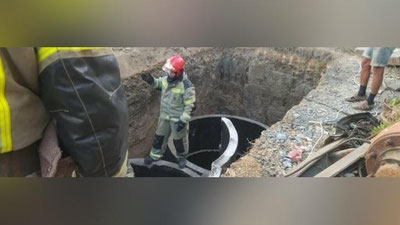 Изрображение 'В Московской области бетонная плита придавила двух рабочих из Узбекистана'