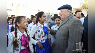 'Me`moriy obidalar, milliy hunarmandlik maktablari faoliyati delegasiya a`zolarida katta taassurot qoldirdi'ning rasmi