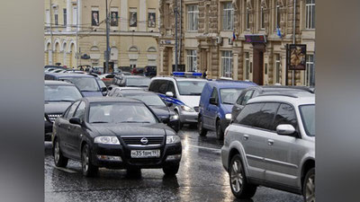 Изрображение 'В РОССИИ ЗАПРЕТИЛИ САДИТЬСЯ ЗА РУЛЬ С ИНОСТРАННЫМИ ПРАВАМИ'