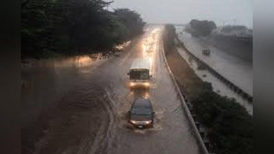 'Kaliforniyada suv toshqini ro`y bermoqda 'ning rasmi