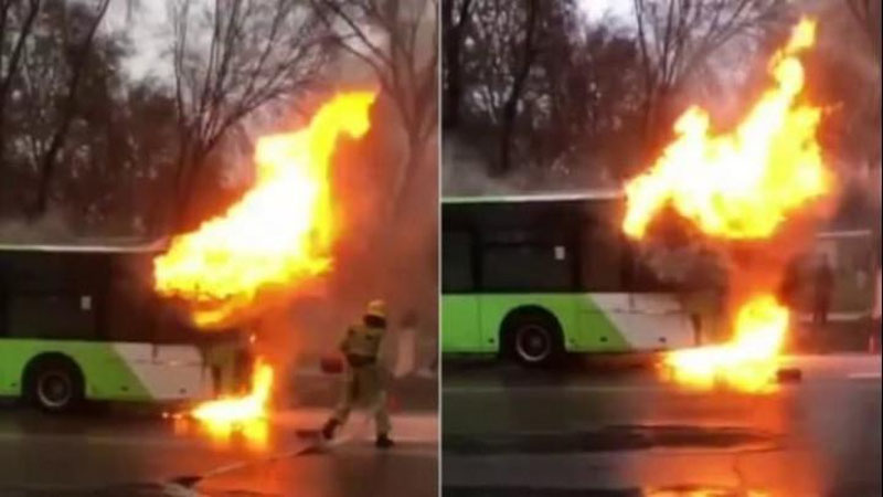 'Бугун Тошкентнинг Сергели туманида кетаётган йўловчи автобуси ёниб кетди (видео)'ning rasmi