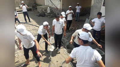 'Muborak oyda seldan jabrlangan xonadonlarga yordam ko`rsatildi (foto)'ning rasmi