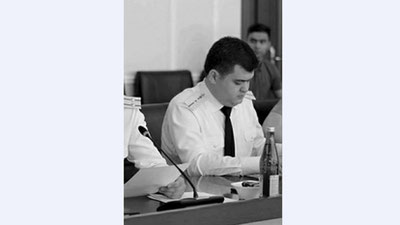 '"Қонунчилик бузилган". Бош прокуратура марҳум ходимининг оиласига нафақа пули тўлаб берилмагани бўйича иш қайта кўриб чиқилади'ning rasmi