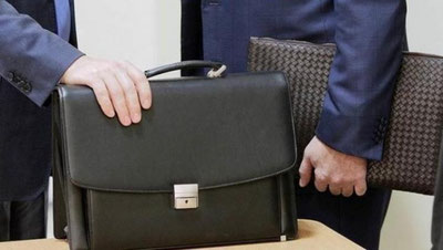 'O`zbekistondagi uchta OTMga yangi rektor tayinlandi'ning rasmi
