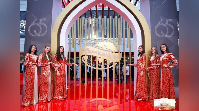 Изрображение 'Добро пожаловать на XV Ташкентский кинофестиваль: фото и видео с церемонии открытия'