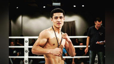 'Shohjahon Ergashev raqibini nokautga uchratdi'ning rasmi