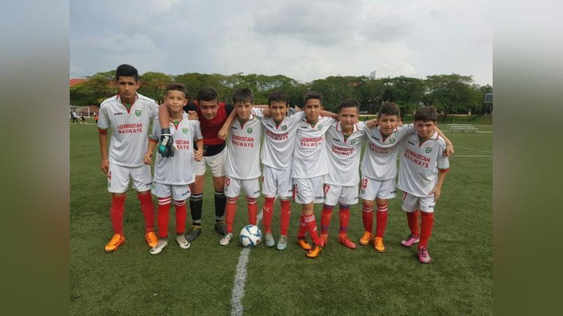 Изрображение 'ЮНЫЕ ФУТБОЛИСТЫ "ЛОКОМОТИВА" ВЫИГРАЛИ ТУРНИР В МАЛАЙЗИИ'