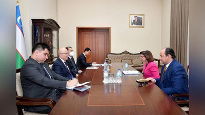 'Tashqi ishlar vaziri o`rinbosari Misr elchisi bilan uchrashdi'ning rasmi