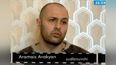 'Ўзбекистонда диний экстремистик ташкилот тузишда айбланиб қамалган Арамис Авакян озодликка чиқарилди'ning rasmi