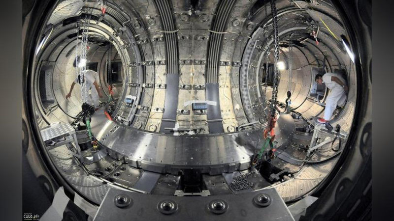 'Biz yulduzlar quvvatini jilovlaymiz! Boshqariluvchan termoyadroviy sintez borasidagi yangiliklar 'ning rasmi