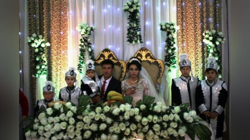 'PREZIDENT KUTGAN TO`Y URGUTDA BO`LDI'ning rasmi