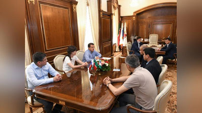 Изрображение 'Хокимы Ташкента и Ташкентской области посещают столицу Татарстана'