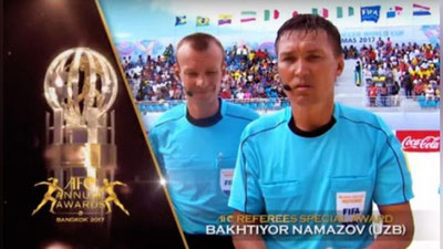 Изрображение 'РЕФЕРИ ИЗ УЗБЕКИСТАНА ПОЛУЧИЛ СПЕЦИАЛЬНЫЙ ПРИЗ АФК'