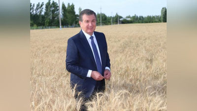 Изрображение 'ПРЕЗИДЕНТ ОЗНАКОМИЛСЯ С КОНЦЕПЦИЕЙ СТРОИТЕЛЬСТВА ЦЕНТРА ИМАМА БУХАРИ'