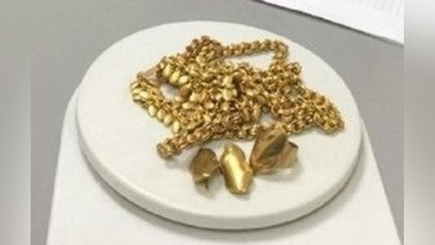 'Bojxona postida 509 gramm tilla taqinchoqlar bemavrid “jilolandi”'ning rasmi