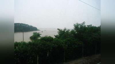 'Xitoyda daryolar soat sayin ko`tarilmoqda'ning rasmi