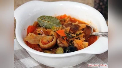 Изрображение 'РЕЦЕПТ ДНЯ: СОЛЯНКА С ГРИБАМИ'