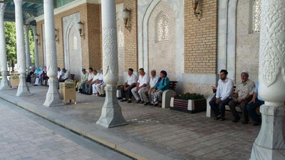 'Haj ziyoratiga boruvchi fuqarolar​ Imom al-Buxoriy yodgorlik majmuasini ziyorat qildilar'ning rasmi